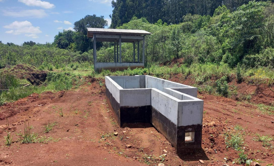 Em obras, a Estação de Tratamento de Esgoto ainda não pode receber o esgoto