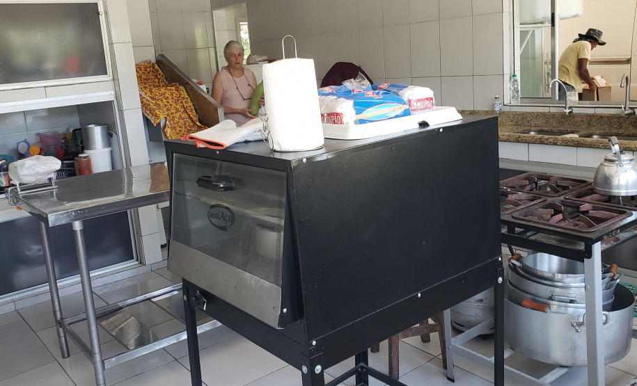 Produção rural e agroindústria transformam vida de família no litoral