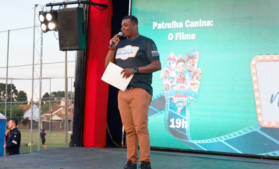 CINEMA NA PRAÇA GUARAPUAVA