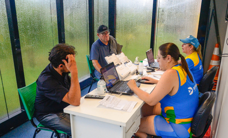 Detran-PR realiza mais de 11 mil atendimentos na primeira semana do Verão Maior Paraná