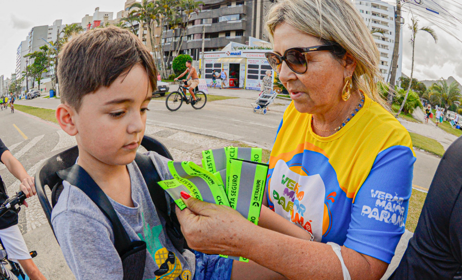 Detran-PR realiza mais de 11 mil atendimentos na primeira semana do Verão Maior Paraná