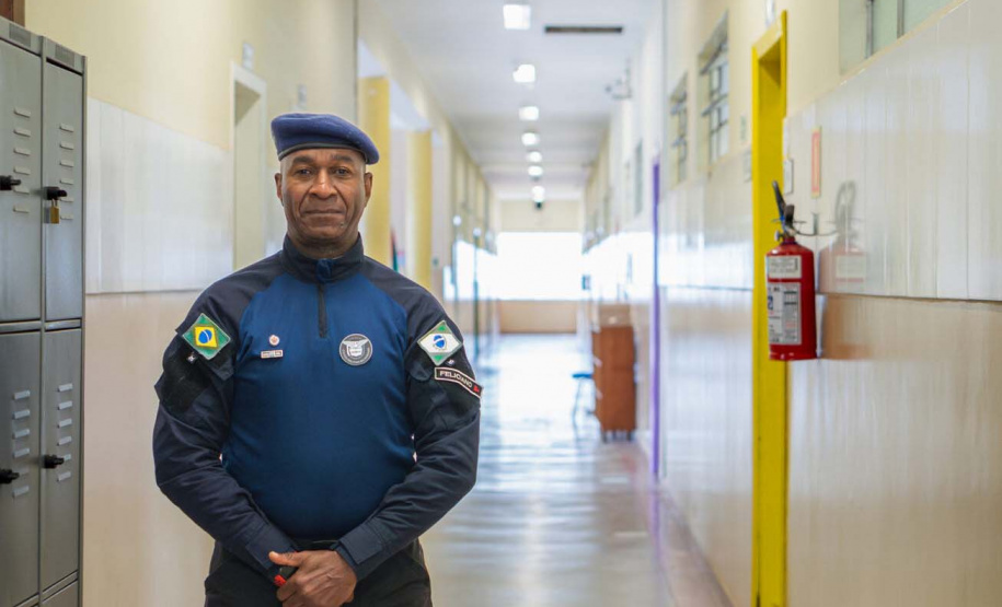 Educação abre inscrições para militares da reserva que desejam atuar nos CCMs