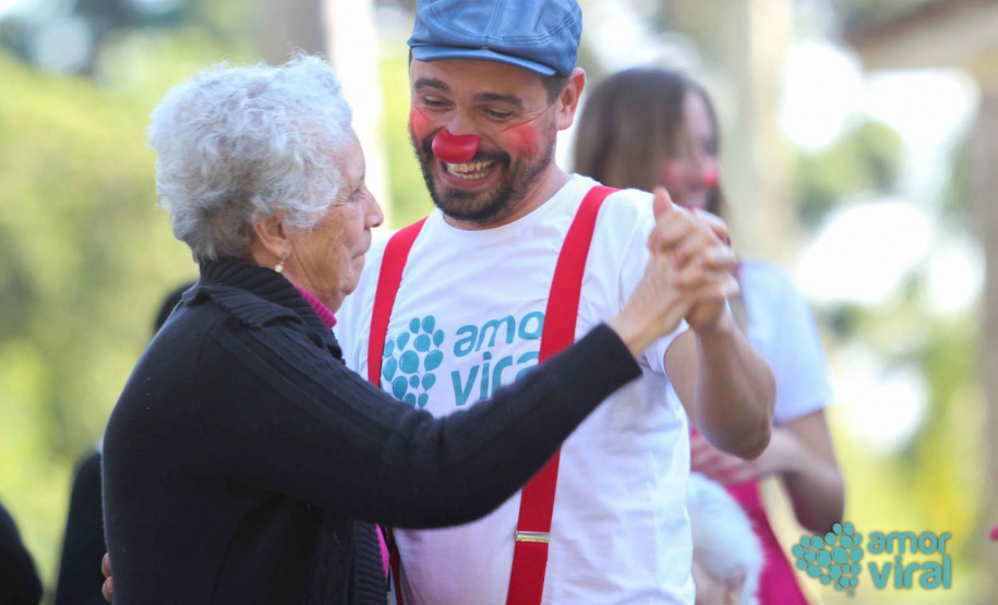 Divulgação ONG Amor Viral