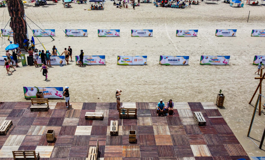 Matinhos, 27 de janeiro de 2024 - Estrutura da Arena Verão Maior Paraná em Caiobá.