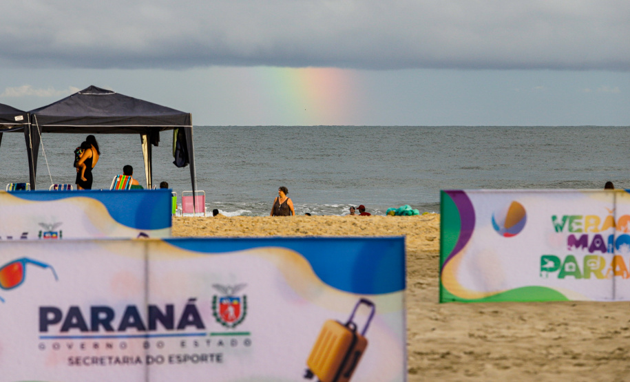 Matinhos, 17 de janeiro de 2024 - Estrutura da Arena Verão Maior Paraná em Caiobá.