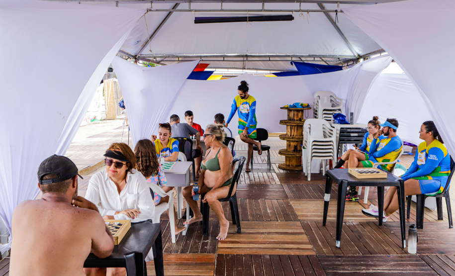 Janeiro, 27 de janeiro de 2024 - Balão na estrutura da Arena Verão Maior Paraná em Caiobá.