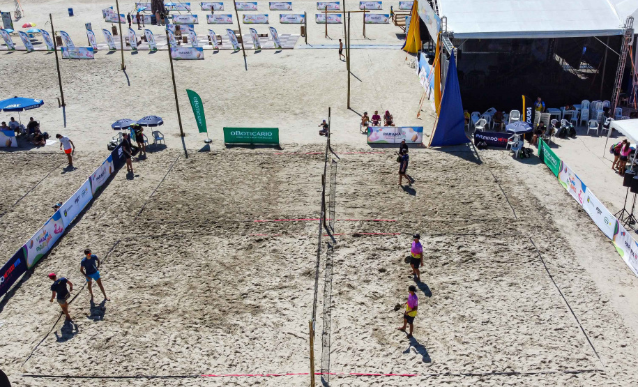 Matinhos, 30 de janeiro de 2024 - Verão Maior Paraná recebe etapa mundial de beach tennis.