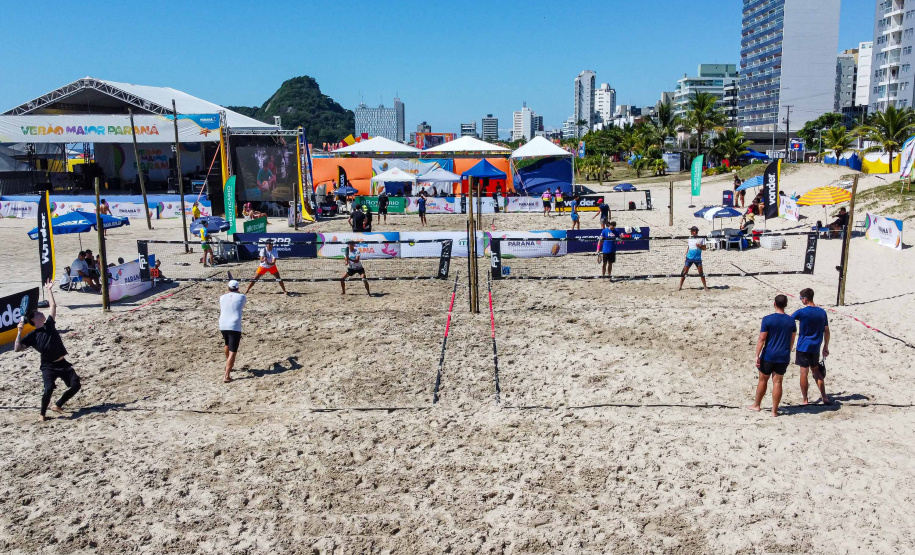 Matinhos, 30 de janeiro de 2024 - Verão Maior Paraná recebe etapa mundial de beach tennis.