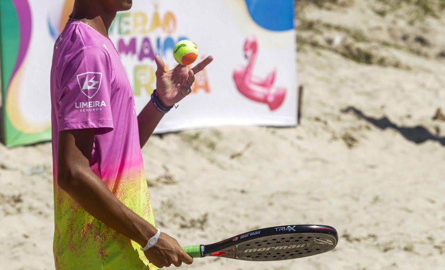 Matinhos, 30 de janeiro de 2024 - Verão Maior Paraná recebe etapa mundial de beach tennis.