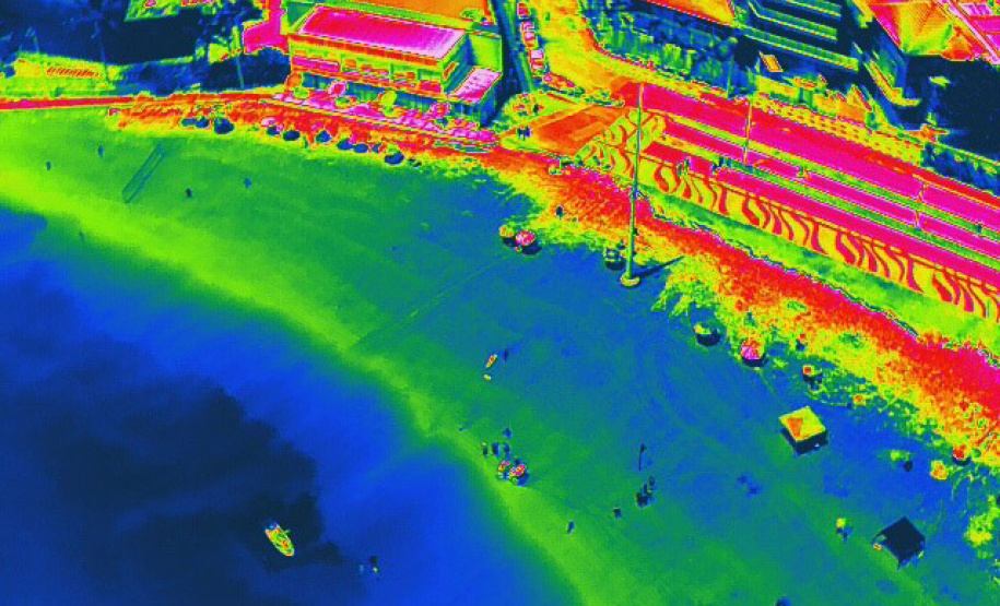Drones da Secretaria da Segurança prestam apoio ao Corpo de Bombeiros durante o Verão Maior Paraná