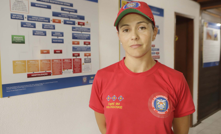 capitã dos bombeiros Debora Kolossoskei.
