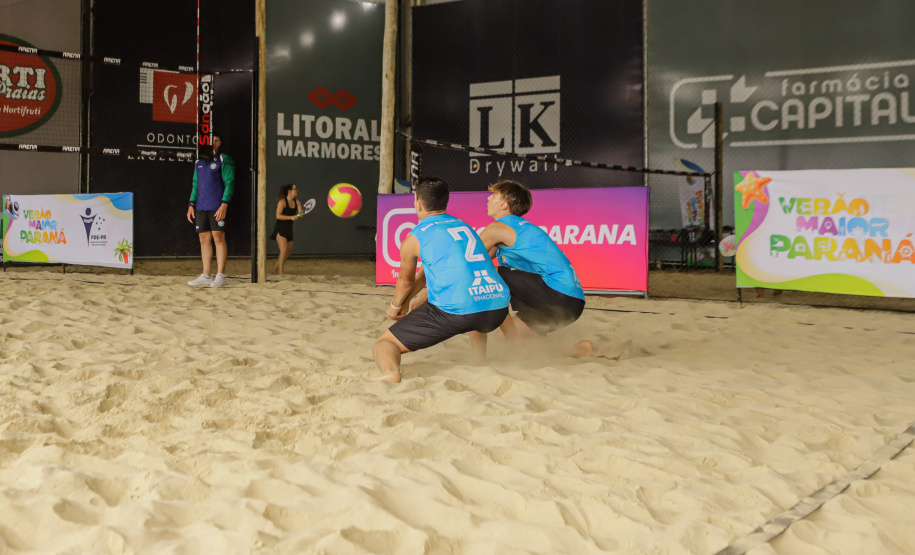 Matinhos, 24 de janeiro de 2024 - Circuito Paranaense de Vôlei de Praia em Matinhos.