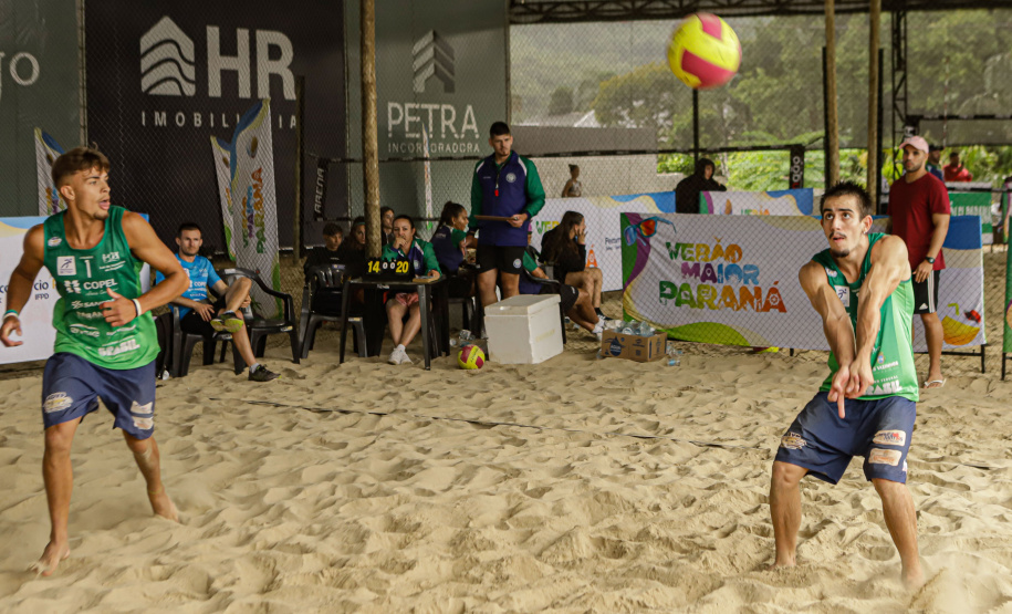 Matinhos, 24 de janeiro de 2024 - Circuito Paranaense de Vôlei de Praia em Matinhos.