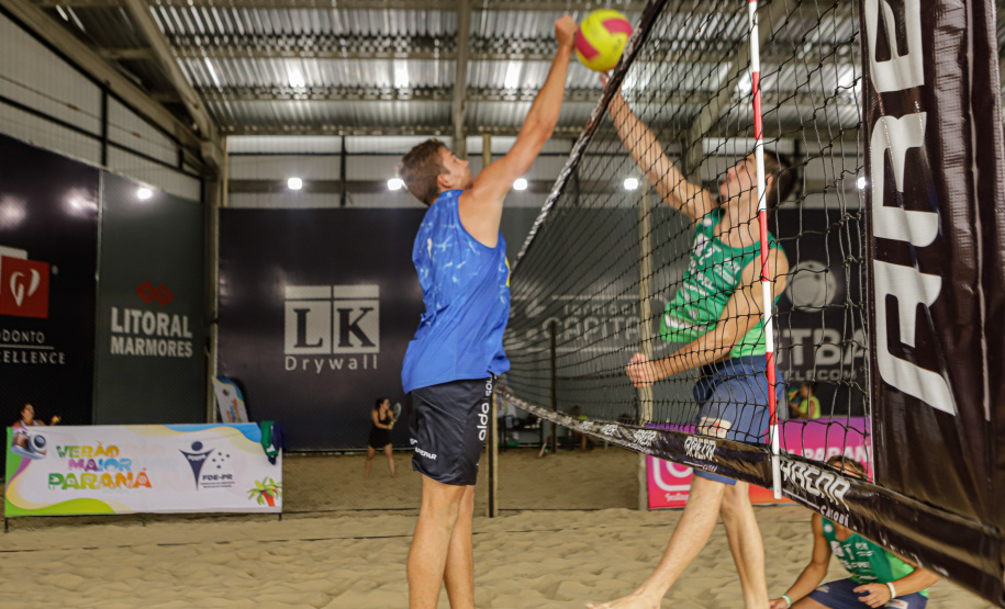 Matinhos, 24 de janeiro de 2024 - Circuito Paranaense de Vôlei de Praia em Matinhos.