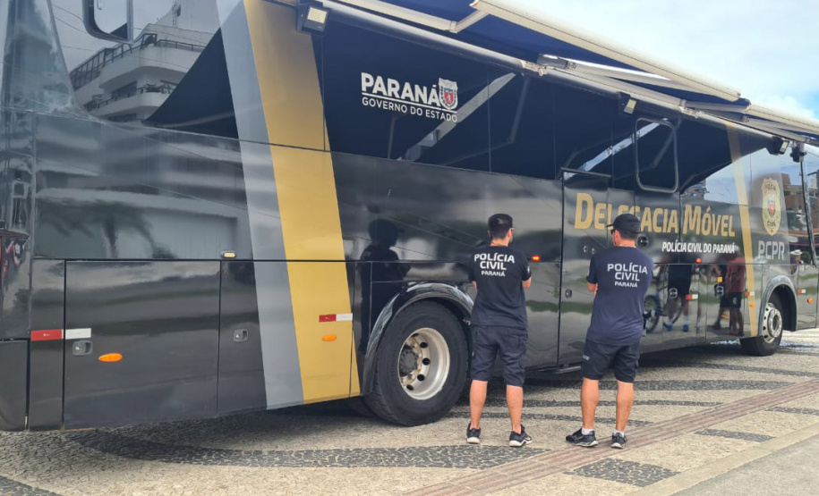 PCPR reforça atuação de polícia judiciária com Delegacia Móvel em shows no Verão Maior Paraná