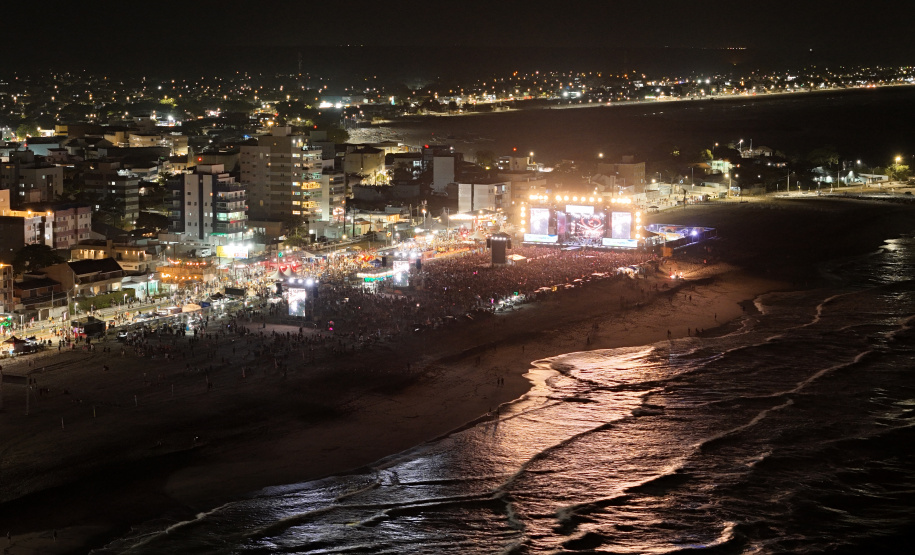 Hugo e Guilherme e Roupa Nova atraem multidão aos shows do Verão Maior Paraná