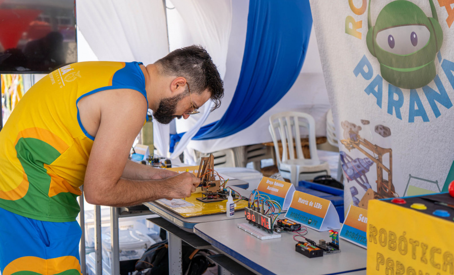 Educação leva robótica e tecnologia ao Verão Maior 2024