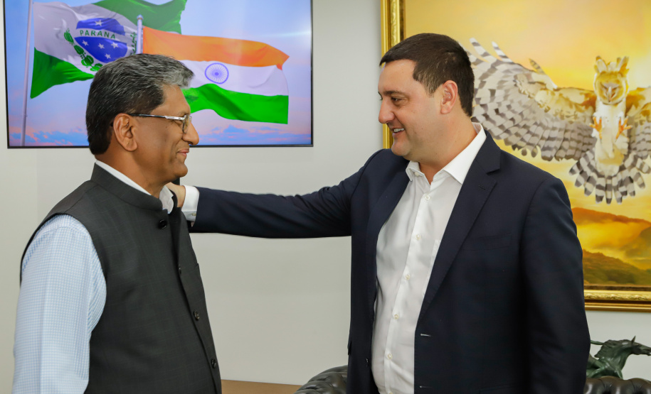 Estado firma parceria com a Índia para que universidades recebam supercomputadores