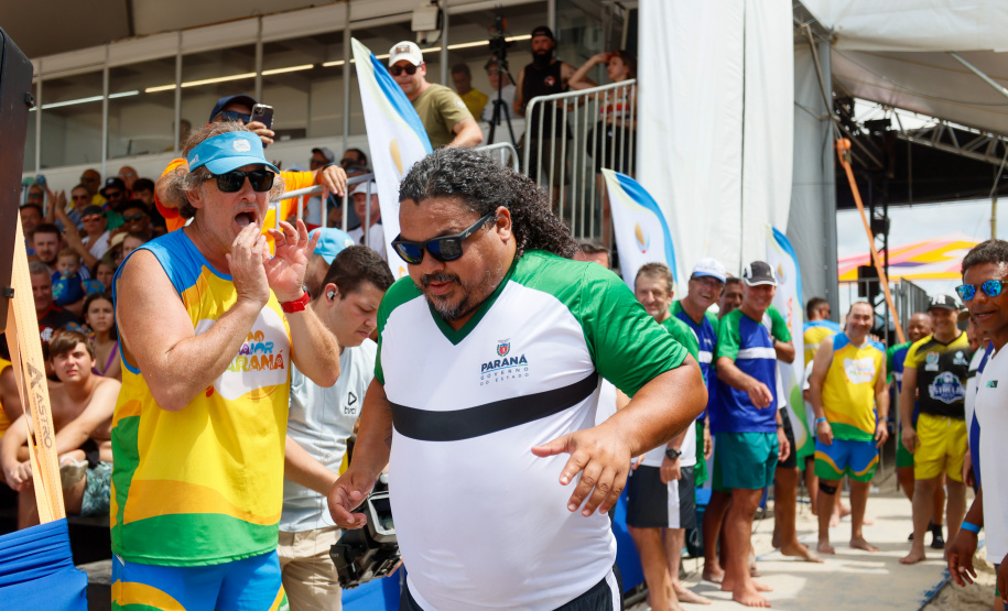 Futebol das Estrelas com ídolos paranaenses marca início do calendário esportivo no Litoral