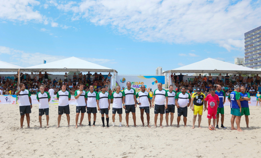 Futebol das Estrelas com ídolos paranaenses marca início do calendário esportivo no Litoral