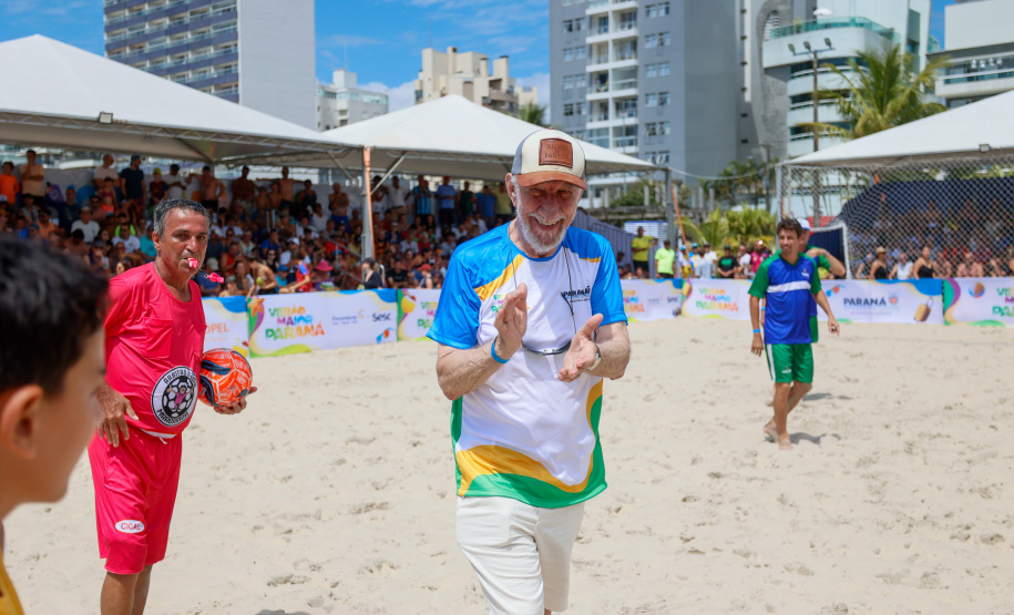 Futebol das Estrelas com ídolos paranaenses marca início do calendário esportivo no Litoral