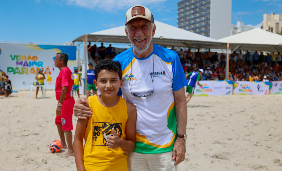Futebol das Estrelas com ídolos paranaenses marca início do calendário esportivo no Litoral