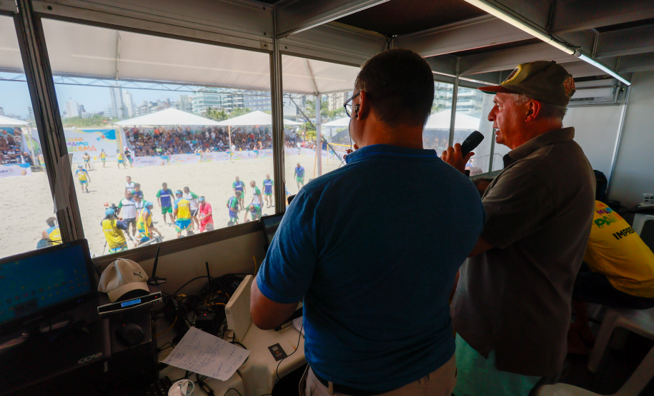 Futebol das Estrelas com ídolos paranaenses marca início do calendário esportivo no Litoral