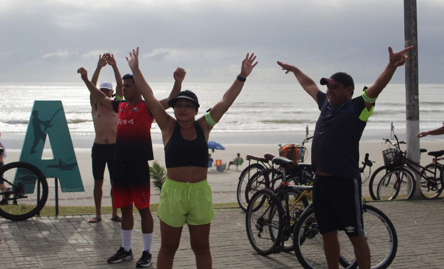 Passeio ciclístico é opção de exercício e lazer em Guaratuba