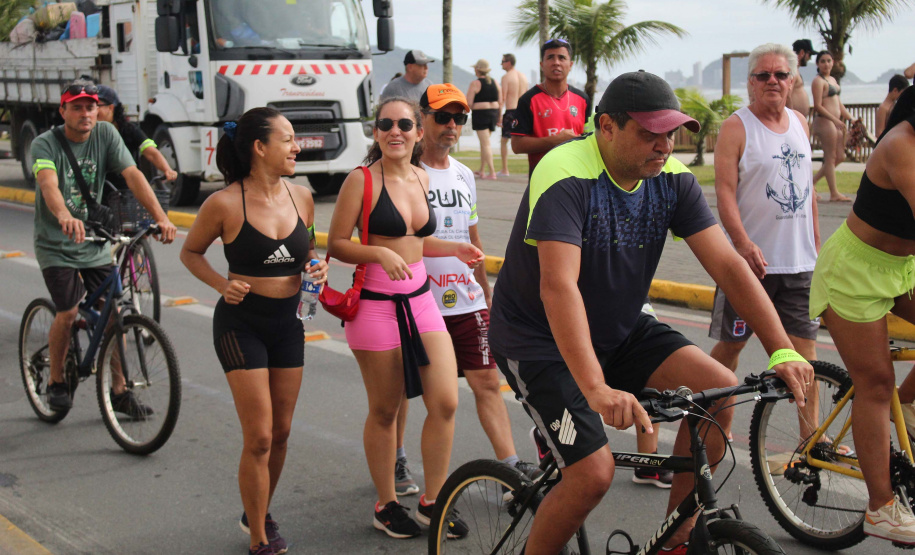 Passeio ciclístico é opção de exercício e lazer em Guaratuba