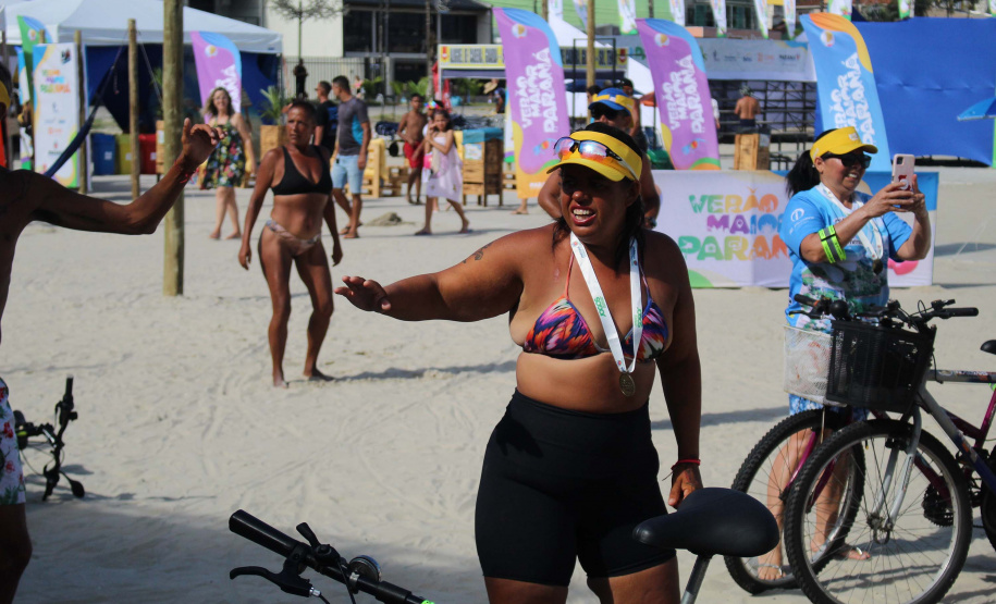 Passeio ciclístico é opção de exercício e lazer em Guaratuba
