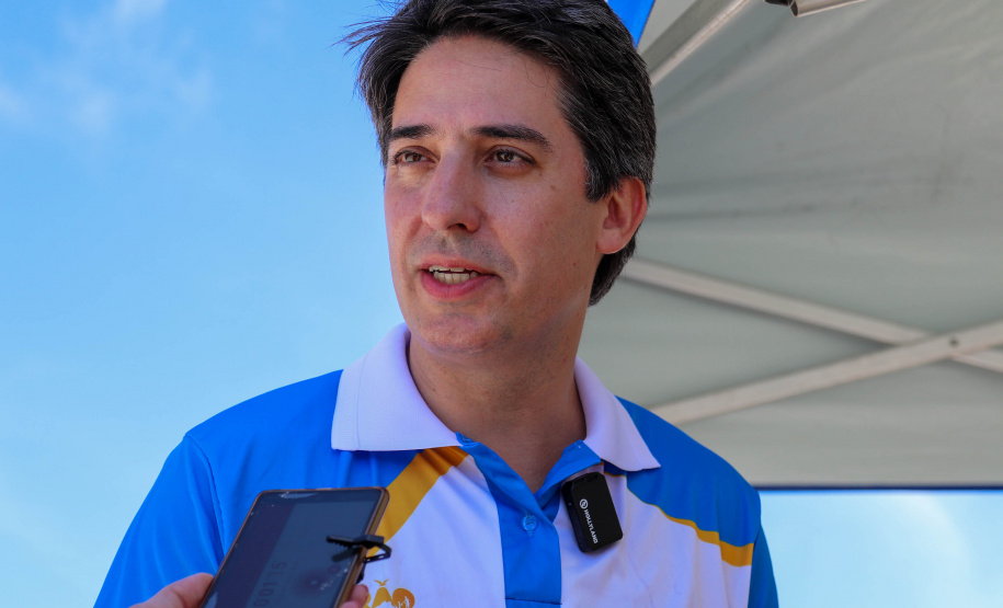 RETIRADA LIXO ILHA DO MEL