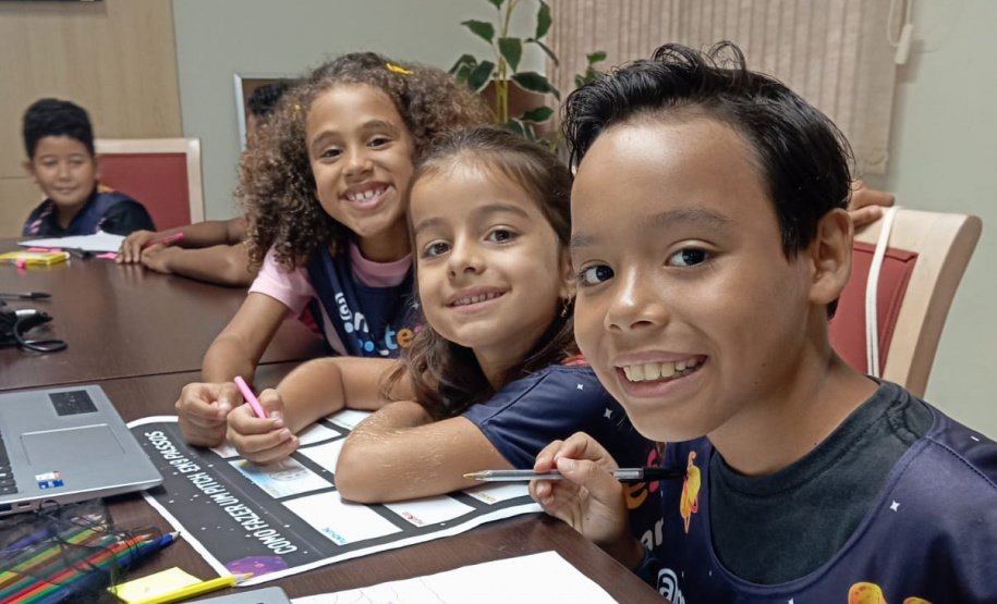 FUNDAÇÃO ARAUCÁRIA MANNA FÉRIAS