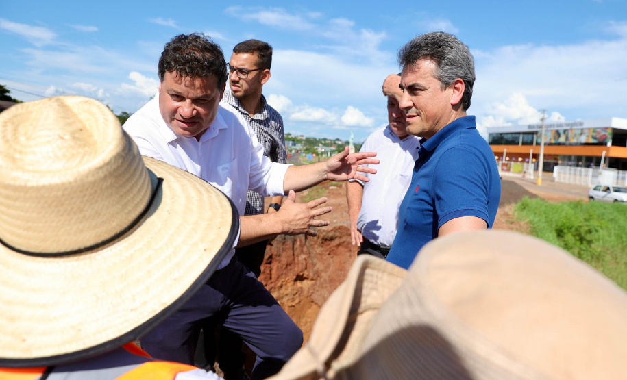 Obra emergencial vai recuperar trecho da PR-323 em Umuarama