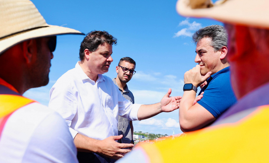 Obra emergencial vai recuperar trecho da PR-323 em Umuarama