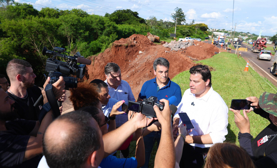 Obra emergencial vai recuperar trecho da PR-323 em Umuarama