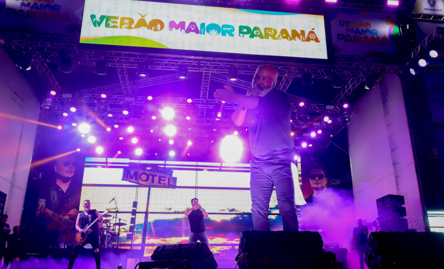 Roupa Nova e Rick e Renner encantam o público no segundo dia de shows no Verão Maior Paraná