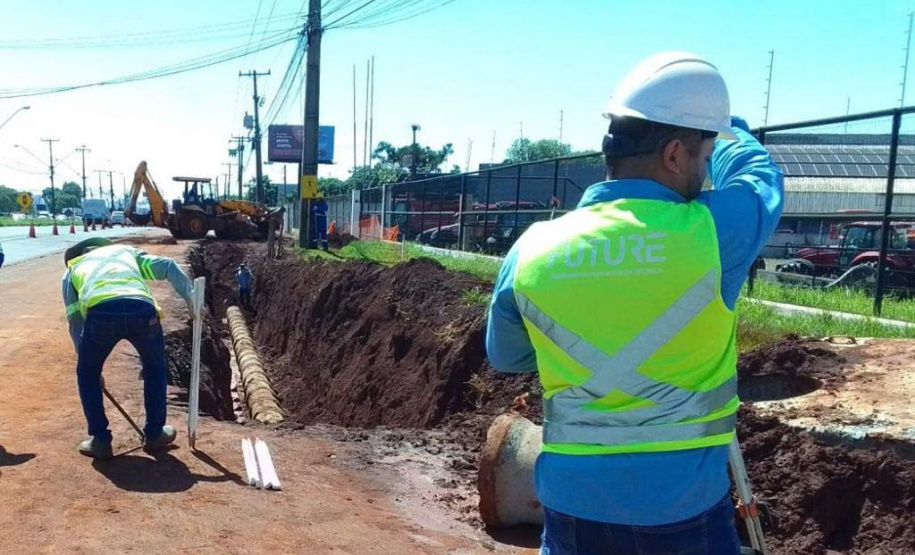 Drenagem e terraplenagem marcam avanço das obras do Viaduto da PUC em Londrina