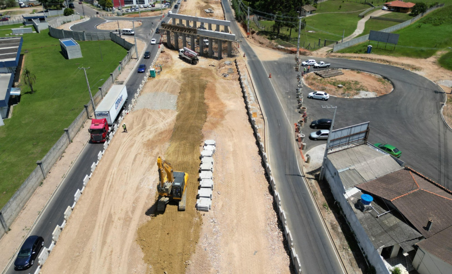 DER VIADUTO DO BRADESCO