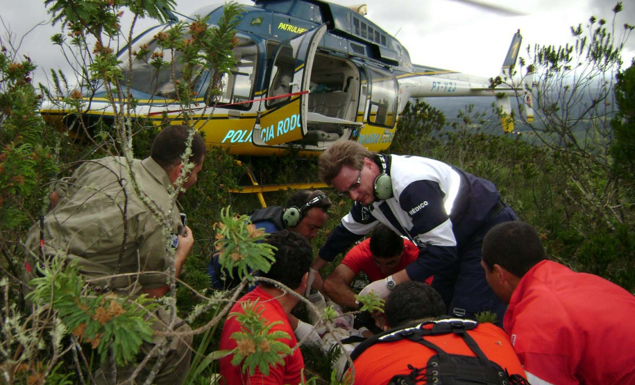 Com mais de 4 mil resgates, serviço aeromédico do Paraná bate recorde de atendimentos em 2023