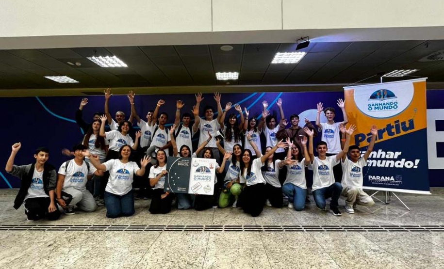 Rumo à Austrália: Ganhando o Mundo leva mais 54 alunos para intercâmbio