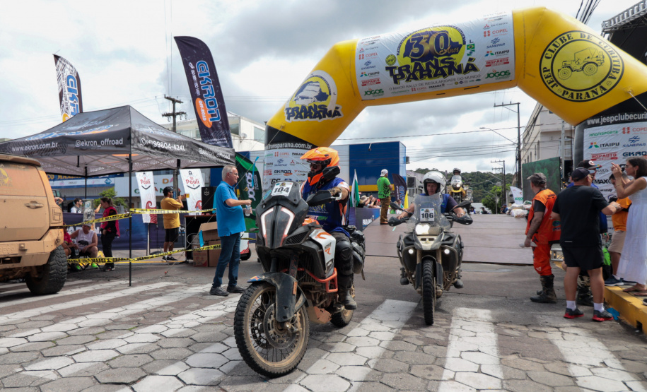 Chegada Rally Transparaná -  Guaratuba