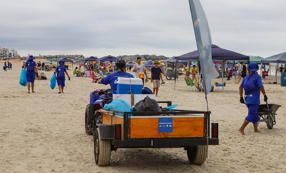 Sanepar irá manter serviço de limpeza das praias até 28 de fevereiro