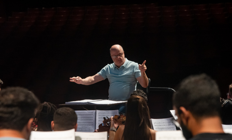 Orquestra Sinfônica do Paraná abre a temporada com a obra Floresta do  Amazonas