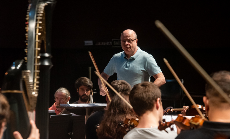 Orquestra Sinfônica do Paraná abre a temporada com a obra Floresta do  Amazonas