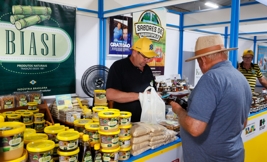 Pavilhão da Agroindústria Familiar do Show Rural reforça importância do apoio do Estado