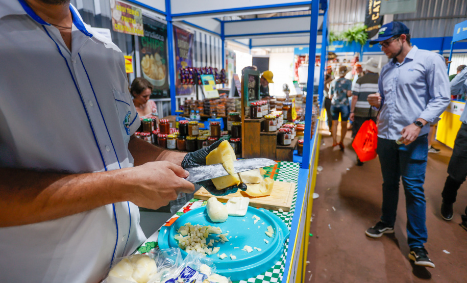Pavilhão da Agroindústria Familiar do Show Rural reforça importância do apoio do Estado