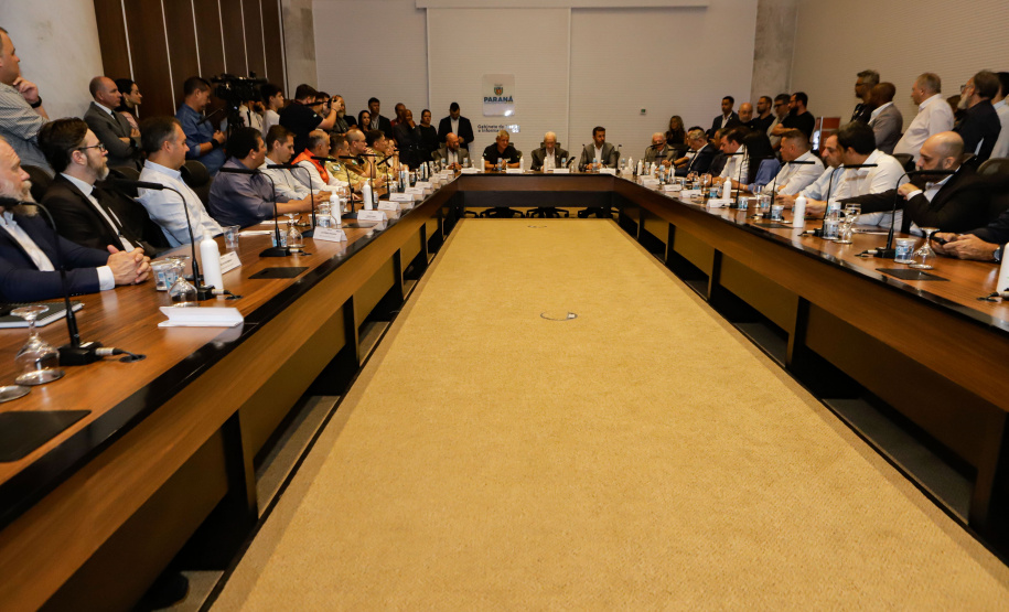 VERÃO PARANÁ - COLETIVA