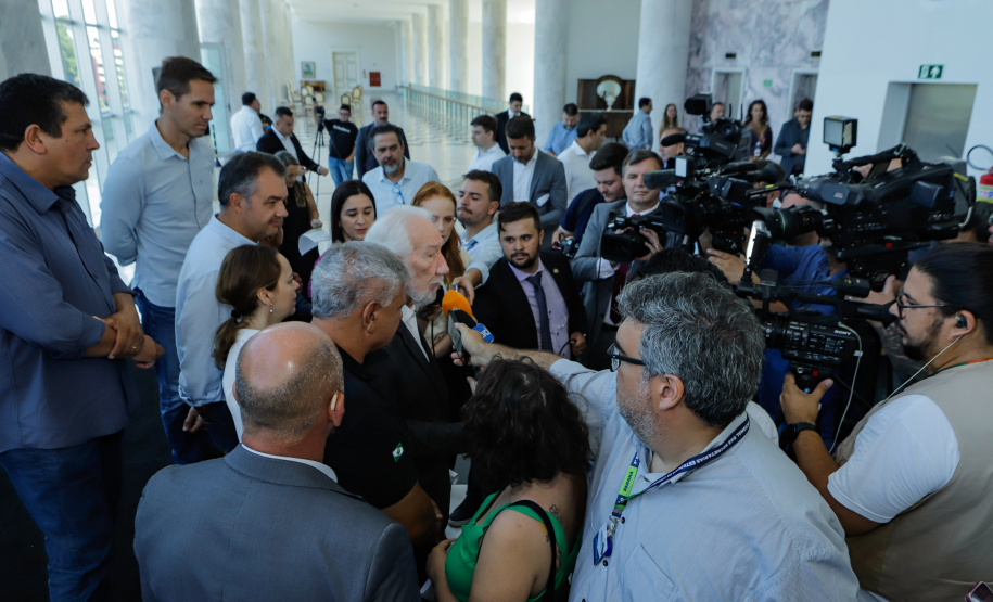 VERÃO PARANÁ - COLETIVA