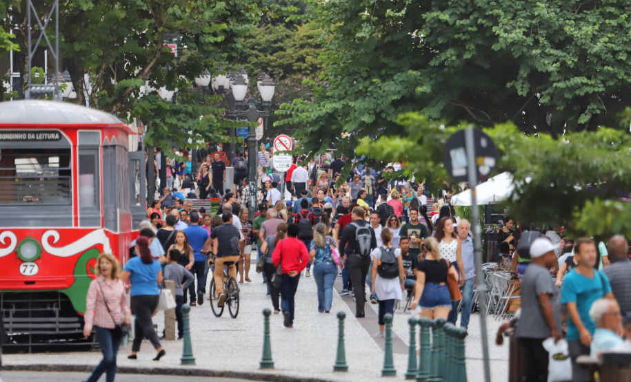 Com crescimento de 6%, Junta Comercial do Paraná registra 27 mil novas empresas em janeiro