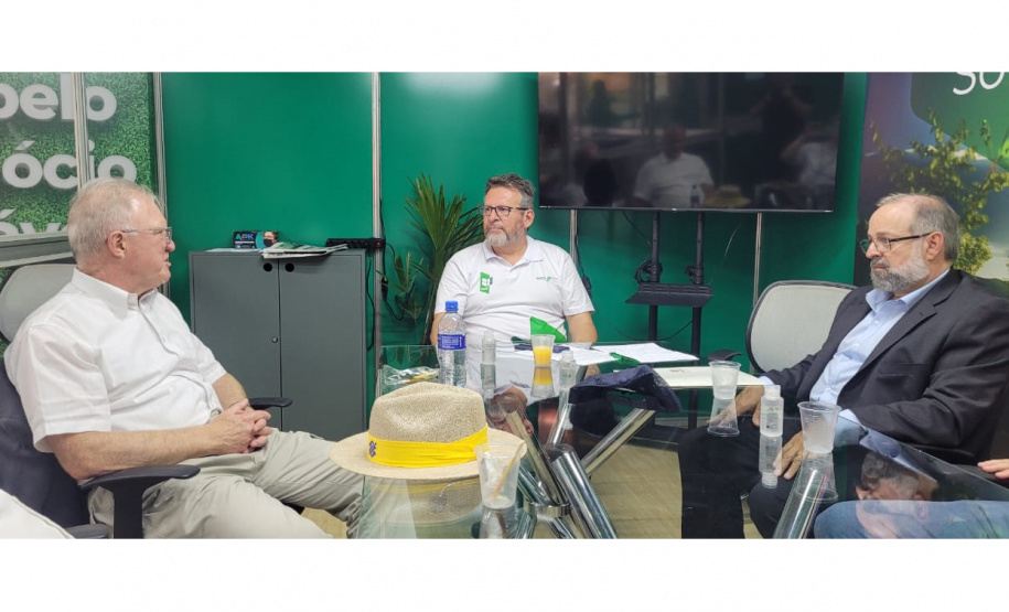 FUNDAÇÃO ARAUCÁRIA SHOW RURAL